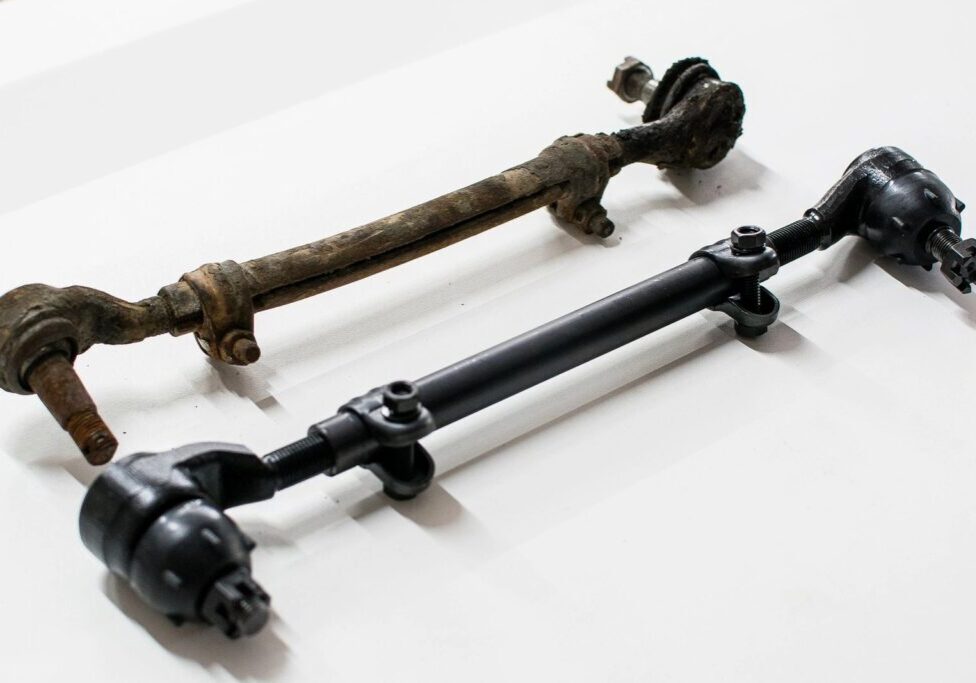 New and old car tie rods comparison.